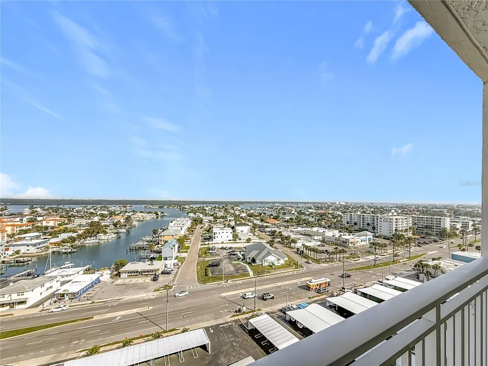 17408 GULF BLVD #1302 Redington Shores, FL 33708