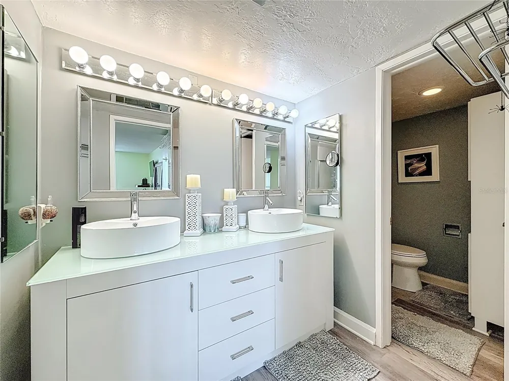 17408 GULF BLVD #1302 Redington Shores, FL 33708
