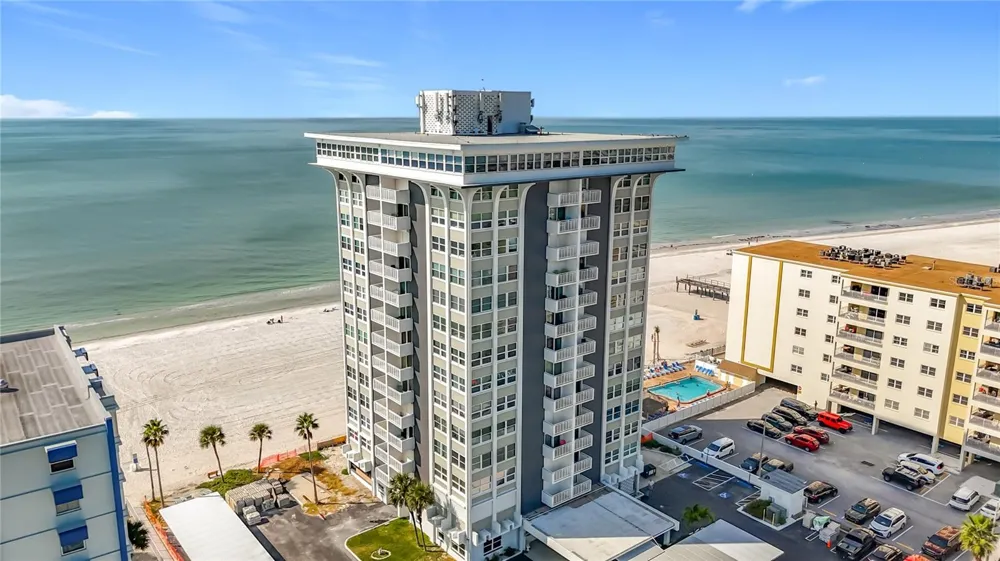 17408 GULF BLVD #1302 Redington Shores, FL 33708