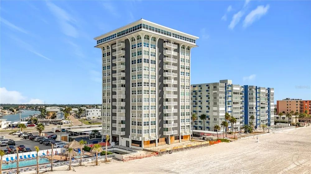 17408 GULF BLVD #1302 Redington Shores, FL 33708