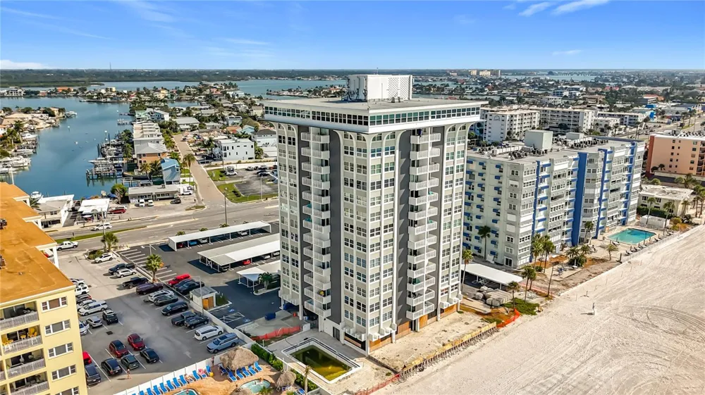 17408 GULF BLVD #1302 Redington Shores, FL 33708