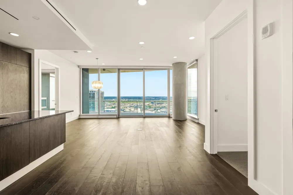 3130 Harwood Street #2102 Dallas, TX 75201