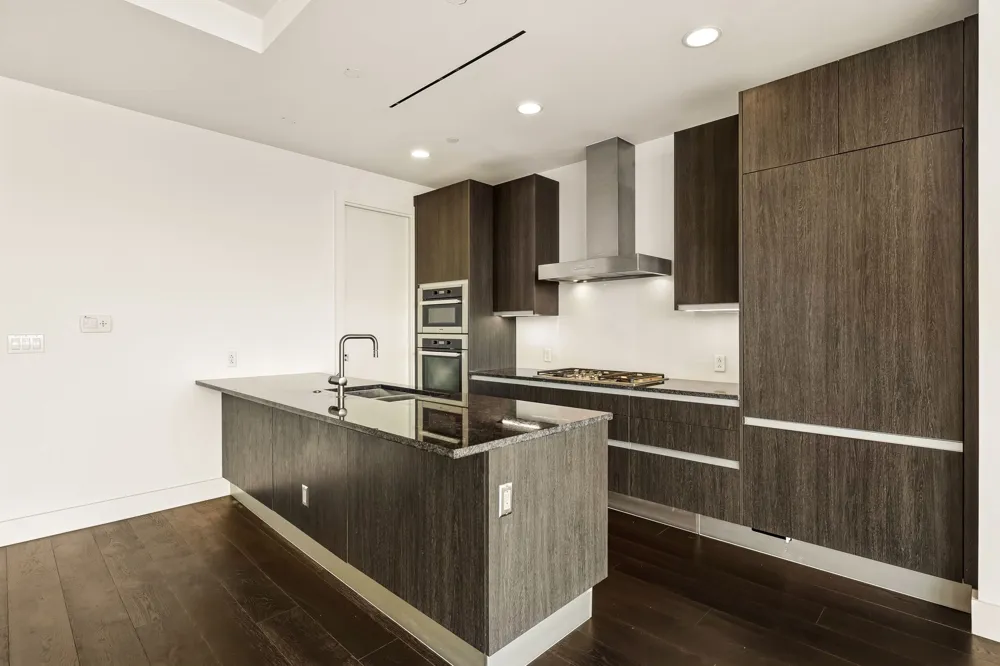 3130 Harwood Street #2102 Dallas, TX 75201