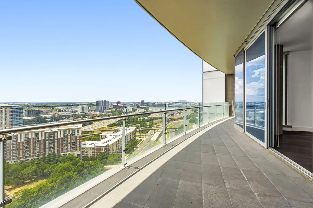 3130 Harwood Street #2102 Dallas, TX 75201