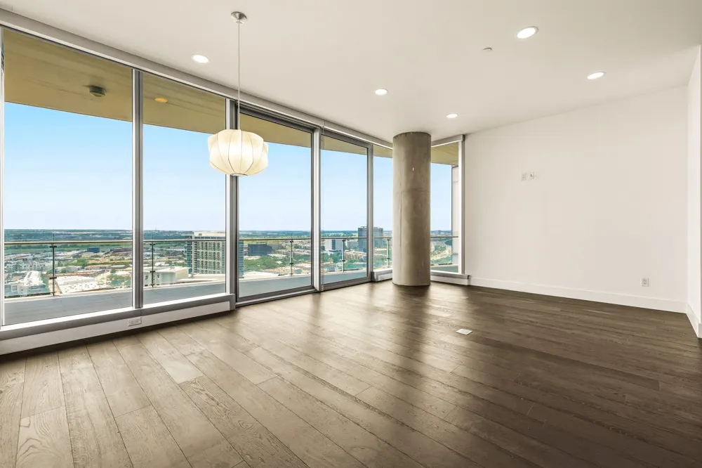 3130 Harwood Street #2102 Dallas, TX 75201