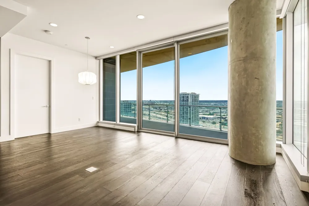 3130 Harwood Street #2102 Dallas, TX 75201