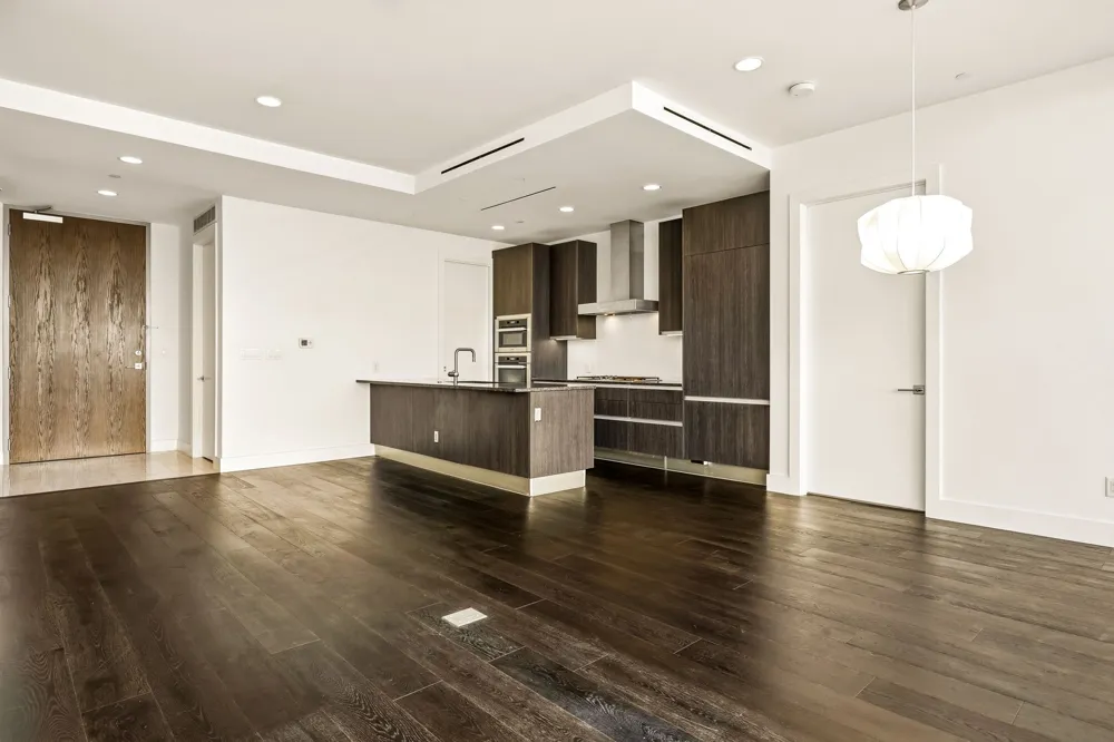 3130 Harwood Street #2102 Dallas, TX 75201