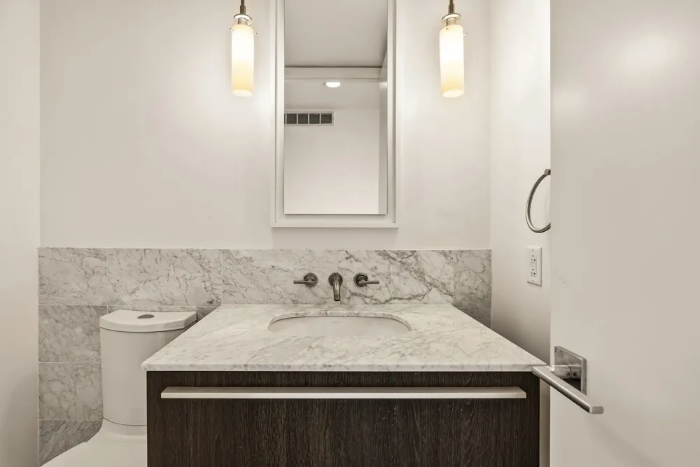 3130 Harwood Street #2102 Dallas, TX 75201