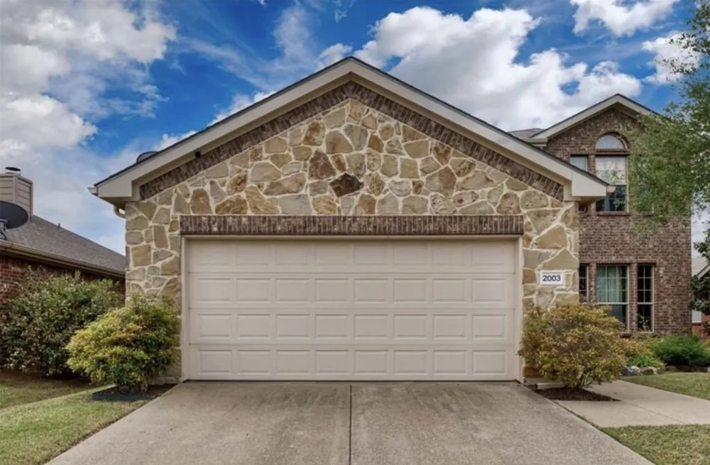 2003 Eagle Lake Drive Forney, TX 75126