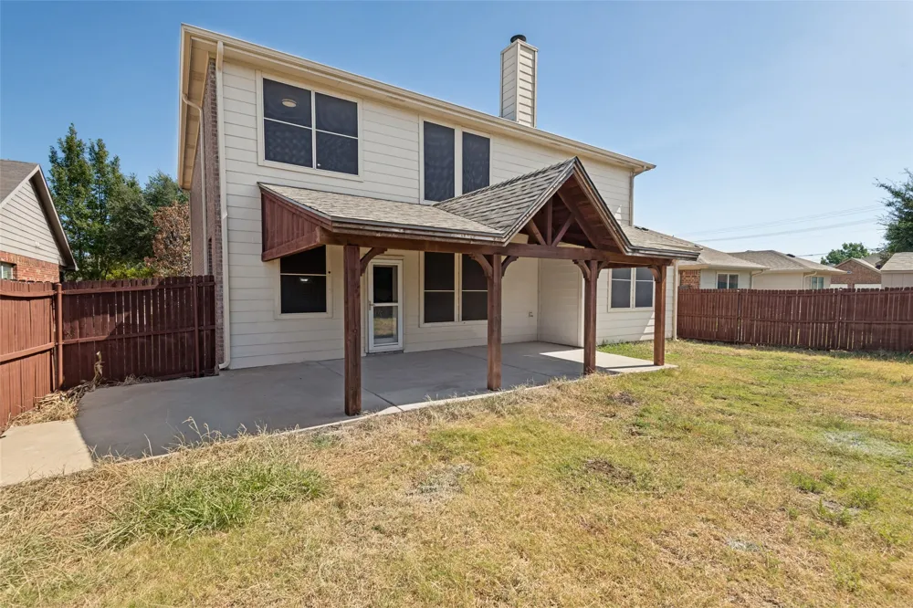 2003 Eagle Lake Drive Forney, TX 75126