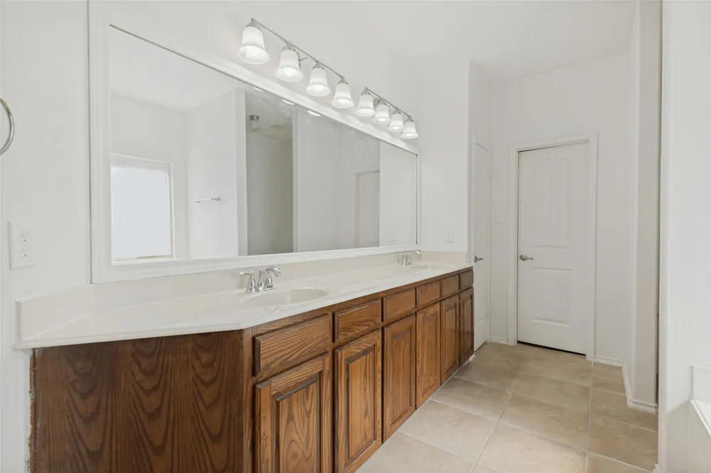 2003 Eagle Lake Drive Forney, TX 75126