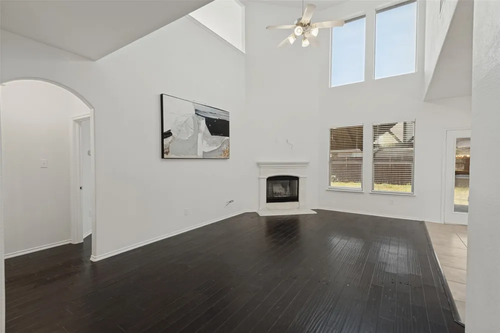 2003 Eagle Lake Drive Forney, TX 75126