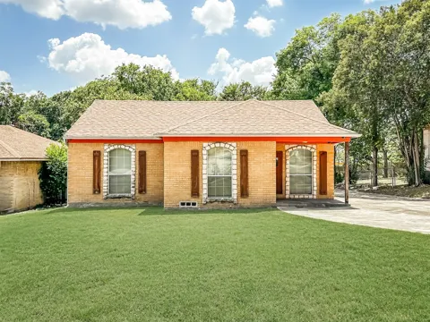 6340 Parkdale Drive