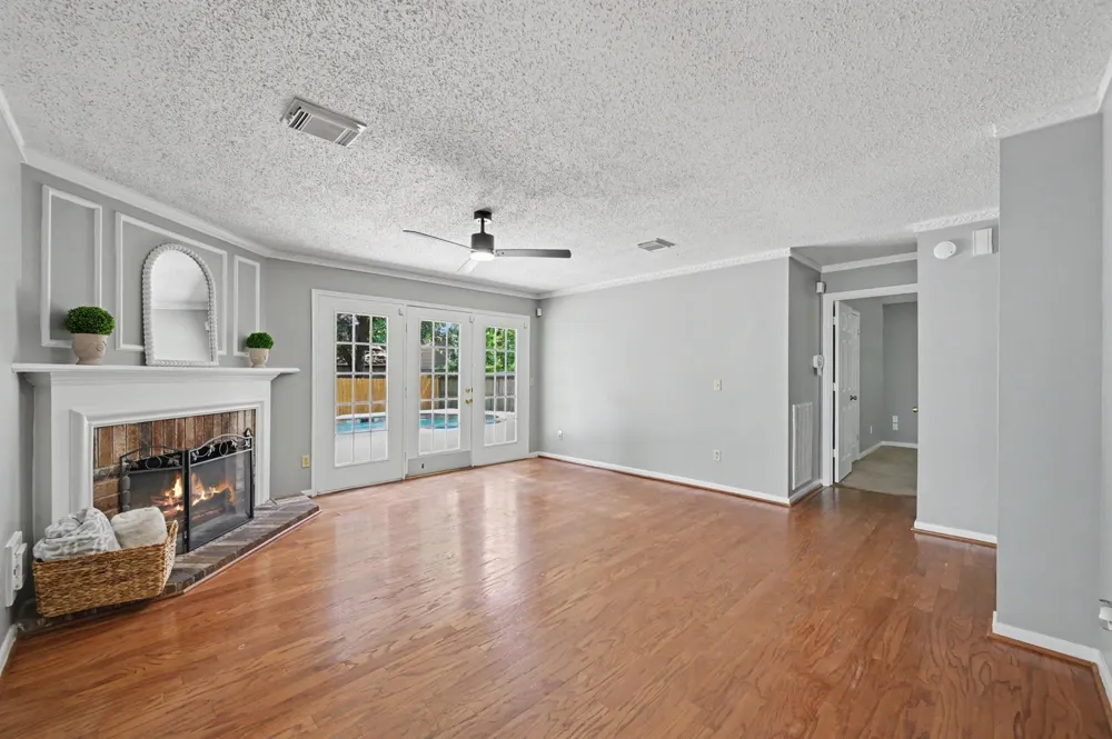 80 Eagle Rock Circle The Woodlands, TX 77381