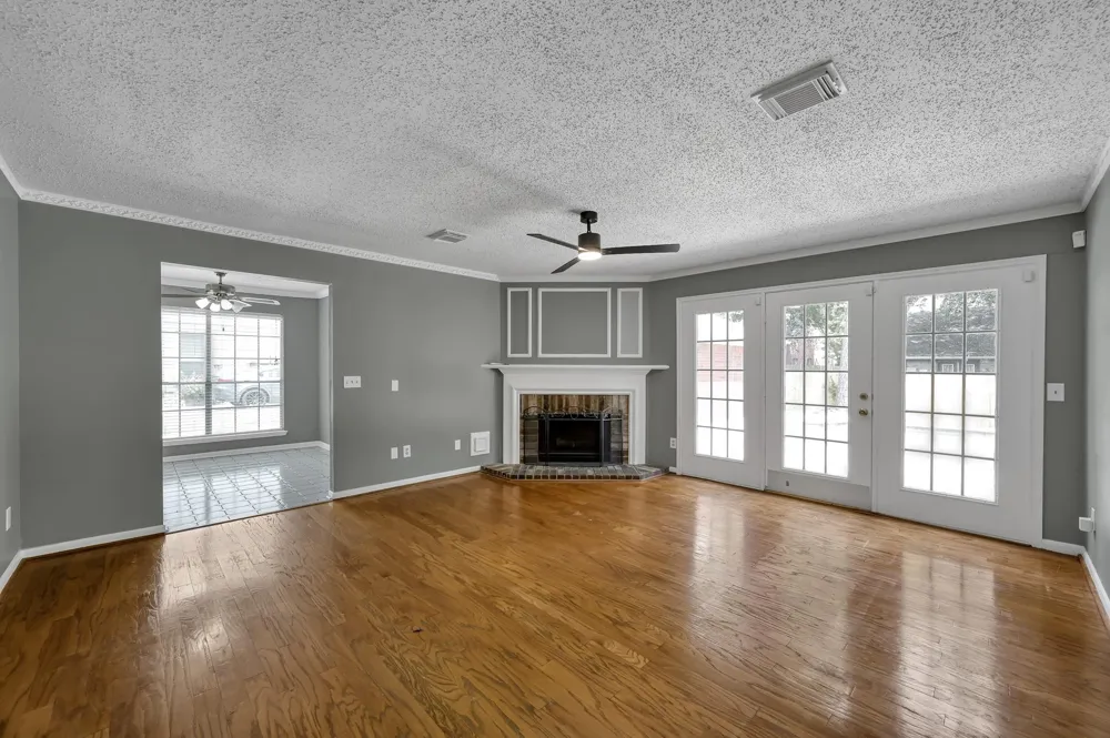 80 Eagle Rock Circle The Woodlands, TX 77381