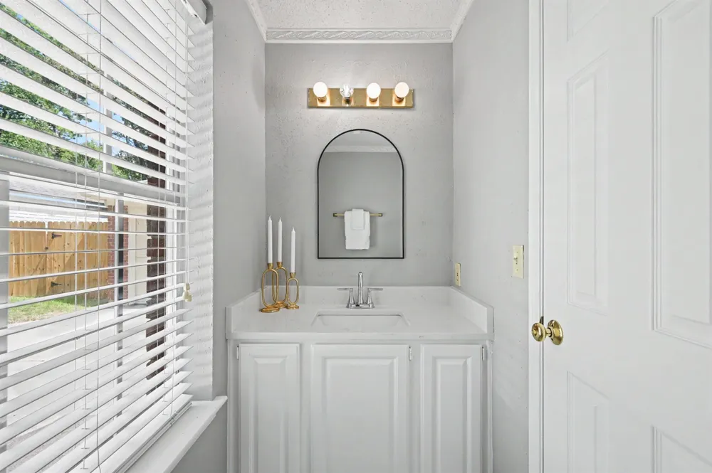 80 Eagle Rock Circle The Woodlands, TX 77381