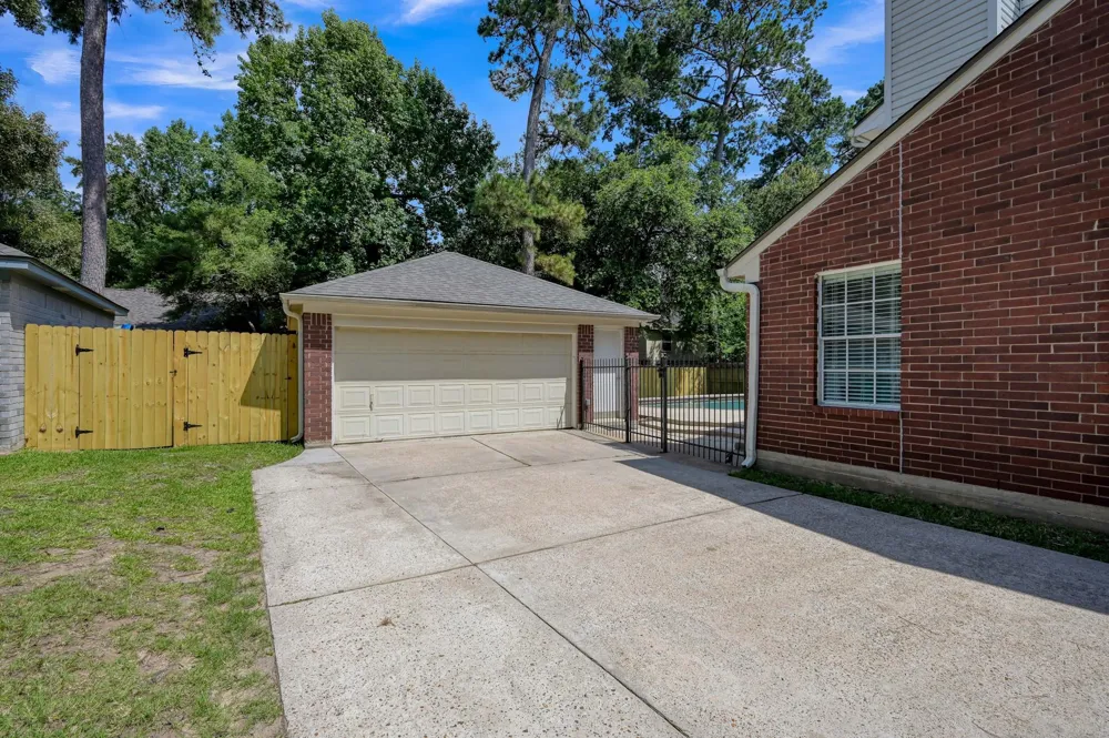 80 Eagle Rock Circle The Woodlands, TX 77381