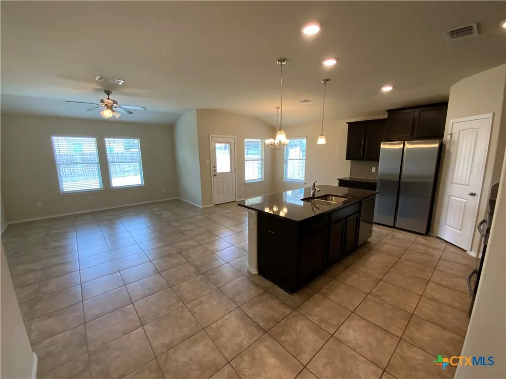 5586 Perdita Drive Belton, TX 76513