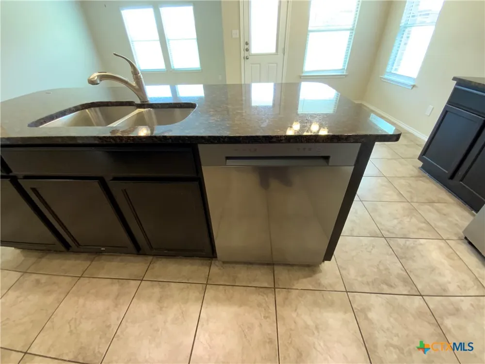 5586 Perdita Drive Belton, TX 76513