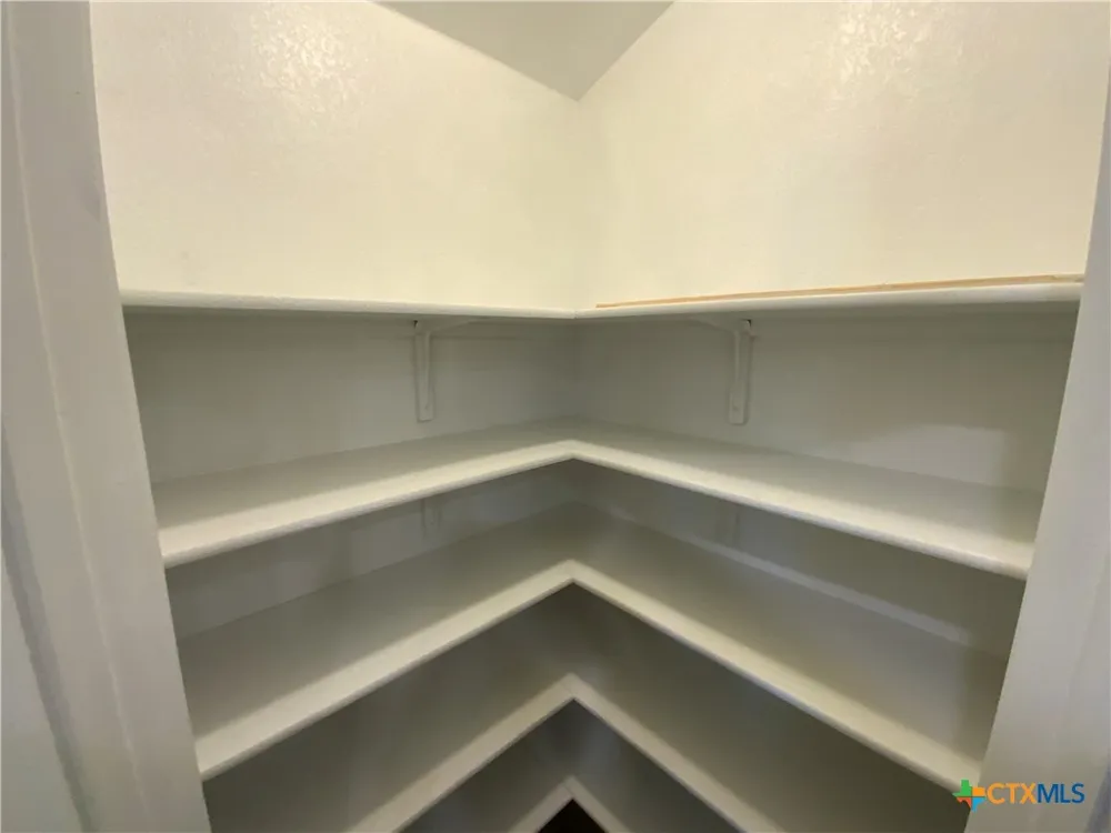5586 Perdita Drive Belton, TX 76513