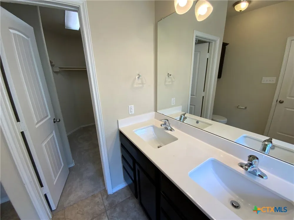 5586 Perdita Drive Belton, TX 76513