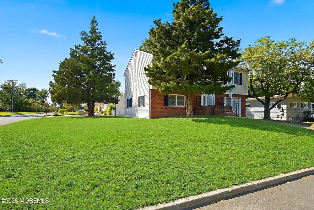 296 Lake Shore Drive Brick, NJ 08723