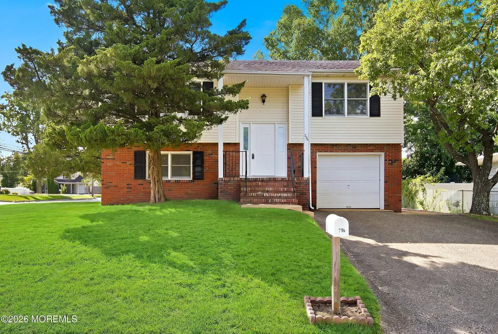 296 Lake Shore Drive Brick, NJ 08723