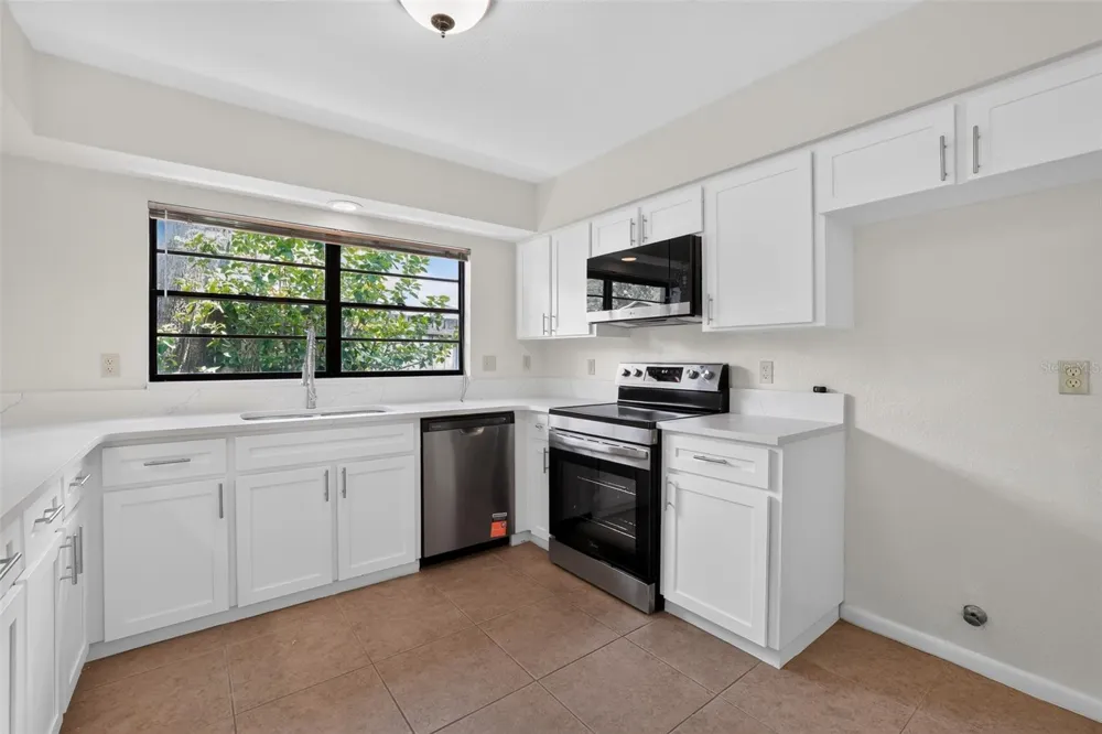 4015 DELLBROOK DRIVE Tampa, FL 33624