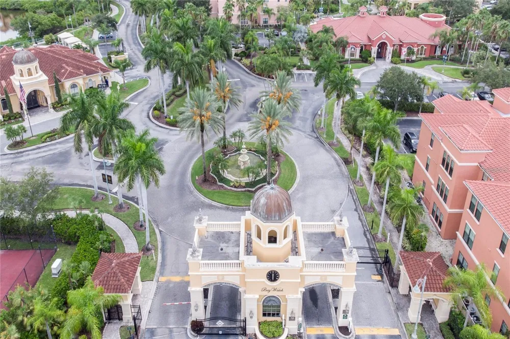2723 VIA CAPRI #825 Clearwater, FL 33764