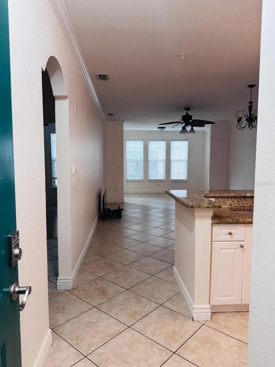 2723 VIA CAPRI #825 Clearwater, FL 33764