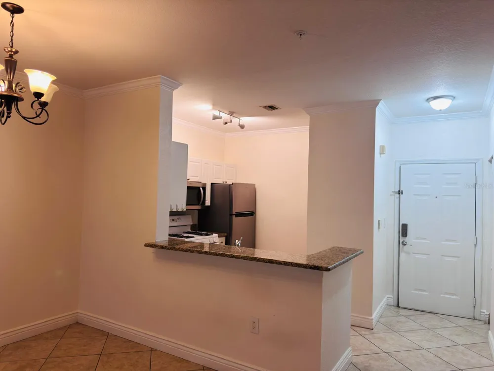 2723 VIA CAPRI #825 Clearwater, FL 33764