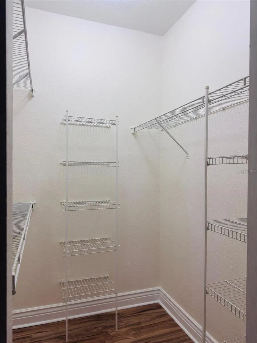 2723 VIA CAPRI #825 Clearwater, FL 33764