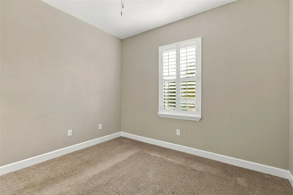8021 WHITETAIL DEER WAY Tampa, FL 33635