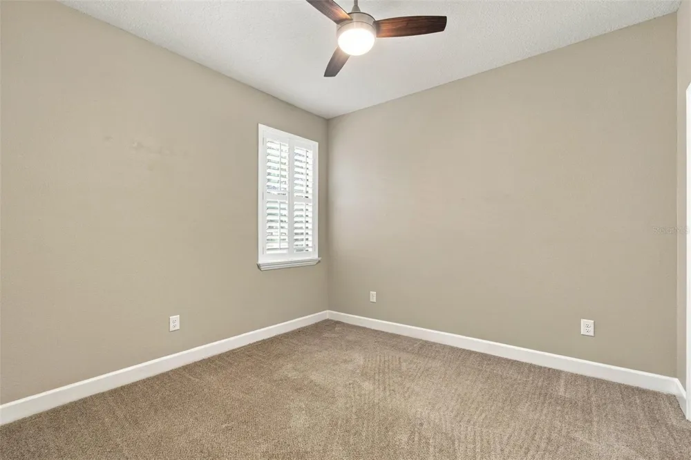 8021 WHITETAIL DEER WAY Tampa, FL 33635