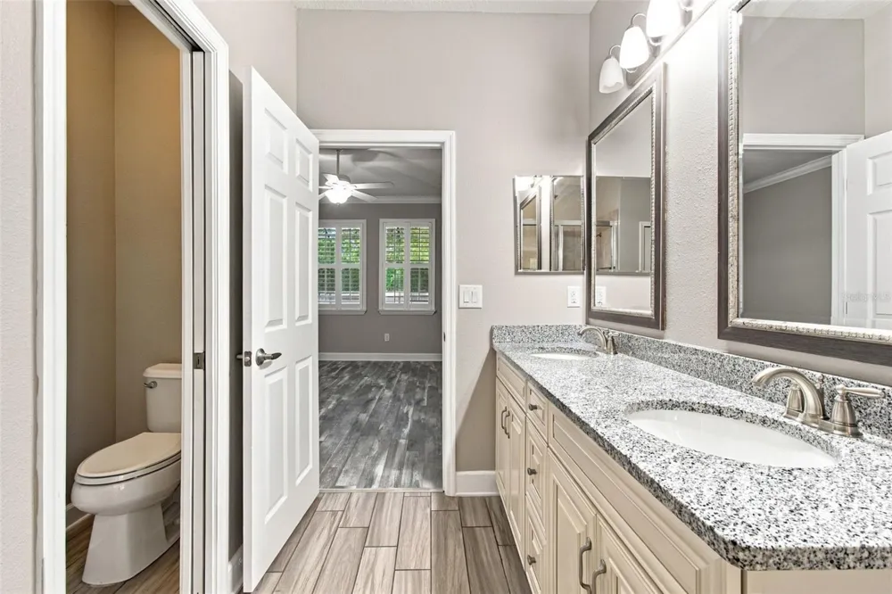 8021 WHITETAIL DEER WAY Tampa, FL 33635