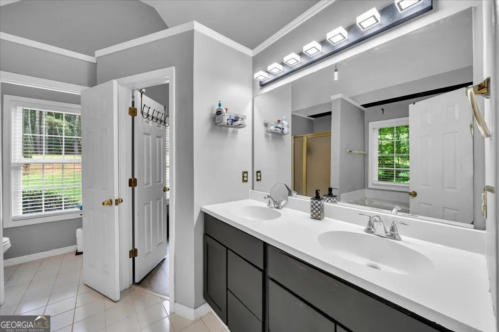 75 Paradise CT McDonough, GA 30252