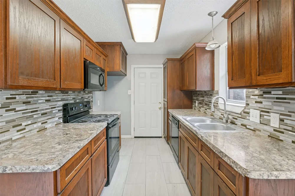 321 Christie Avenue Everman, TX 76140