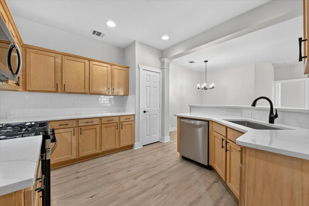 1412 Ravenwood Drive Mansfield, TX 76063