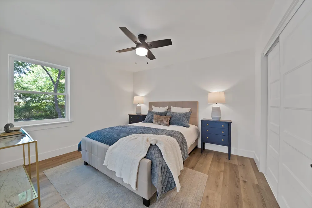 2926 Hillglenn Road Dallas, TX 75228