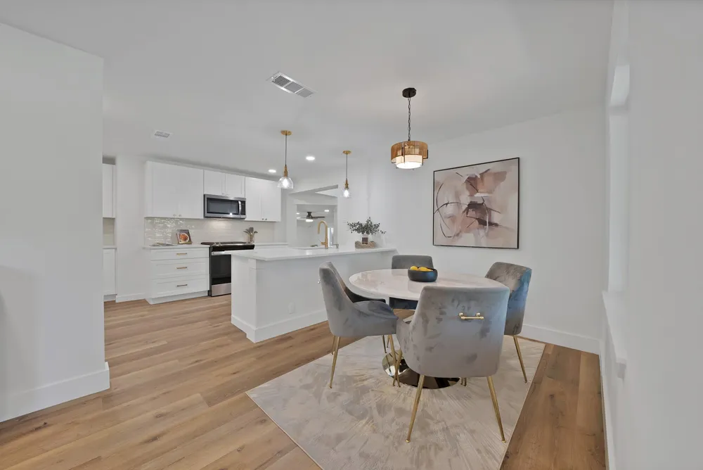 2926 Hillglenn Road Dallas, TX 75228