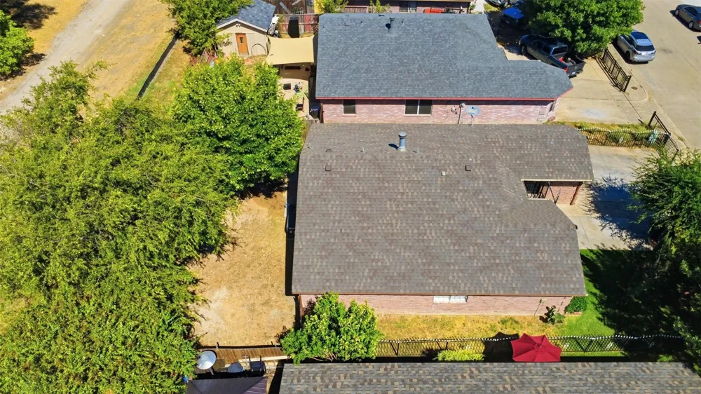 4704 Lizzy Drive Dallas, TX 75211