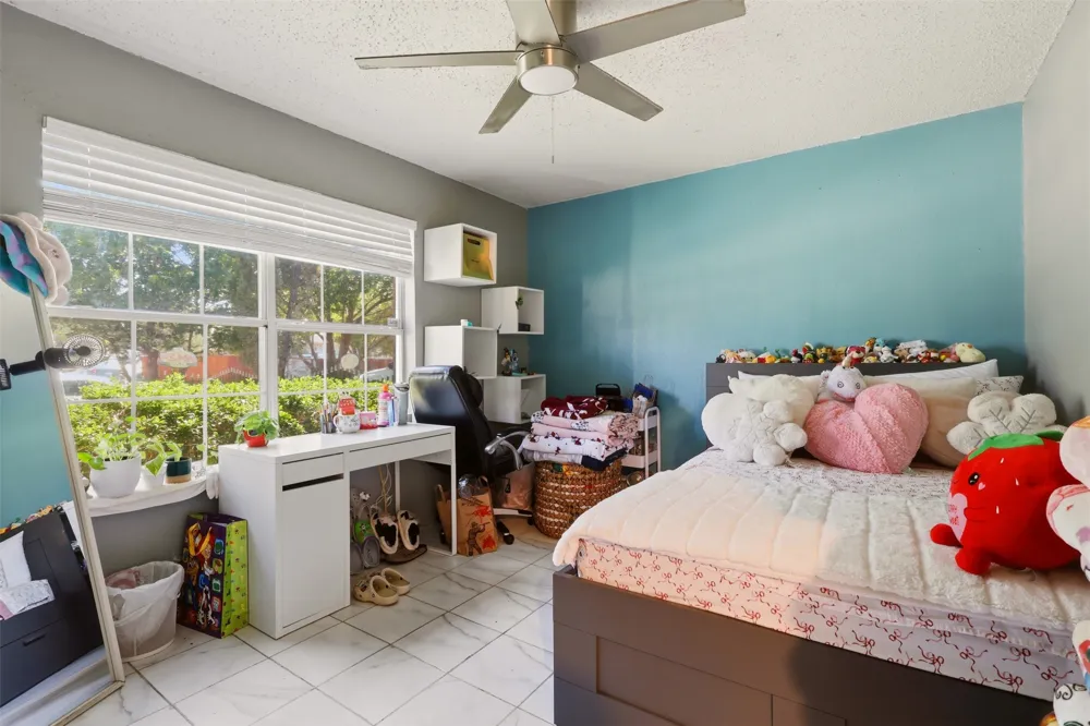 4704 Lizzy Drive Dallas, TX 75211