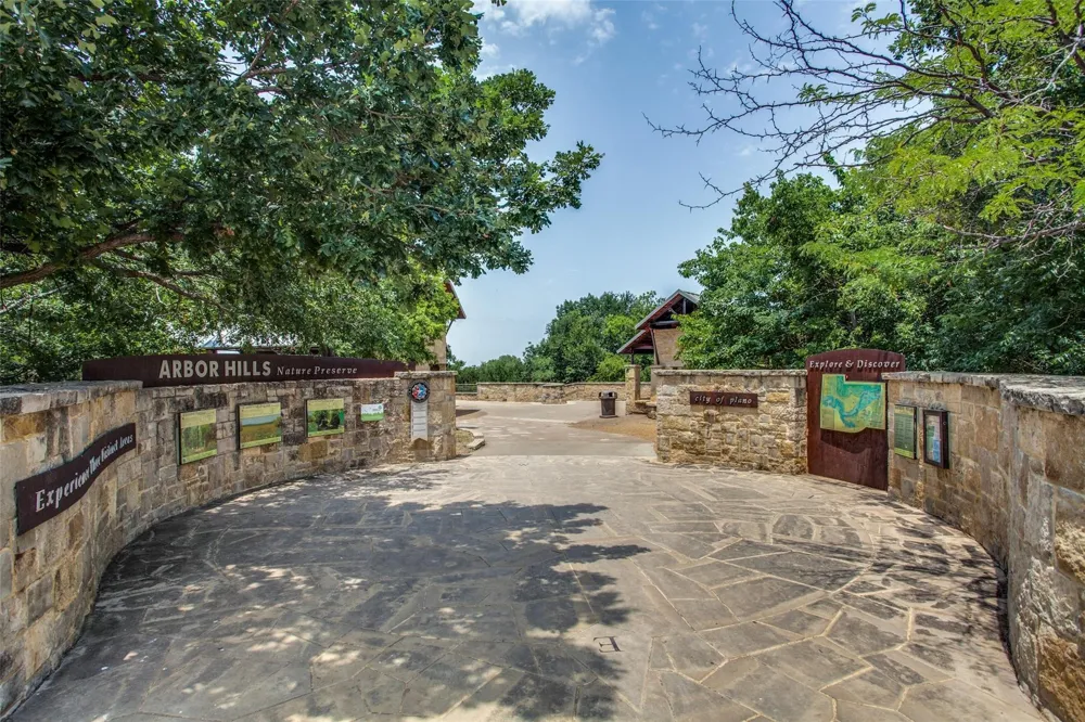 7217 Mediterranean Drive Plano, TX 75093