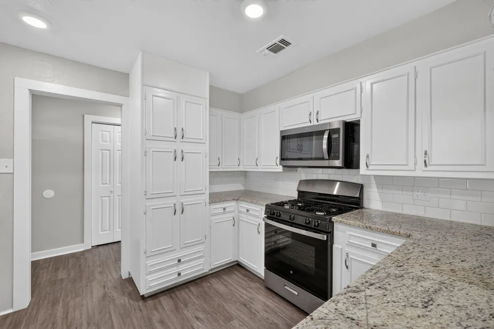 303 32nd Street Mineral Wells, TX 76067