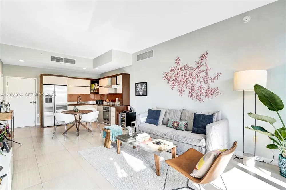 2100 Park Ave #310 Miami Beach, FL 33139