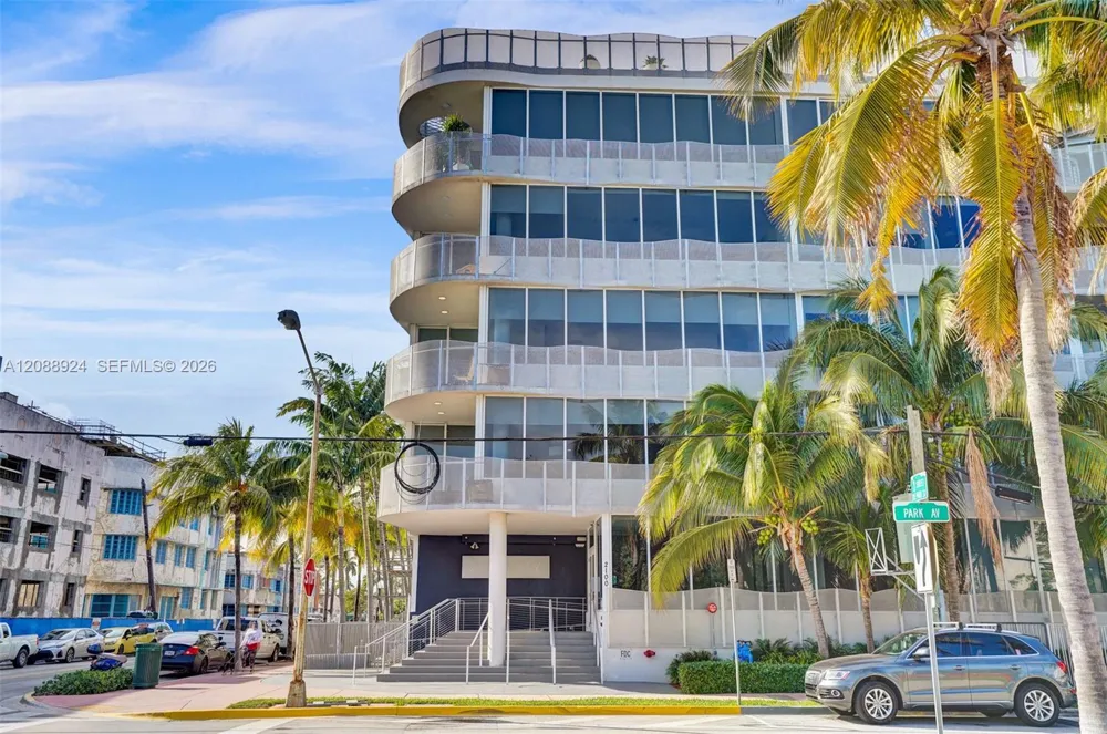 2100 Park Ave #310 Miami Beach, FL 33139