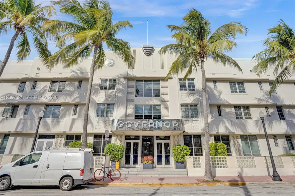 2100 Park Ave #310 Miami Beach, FL 33139