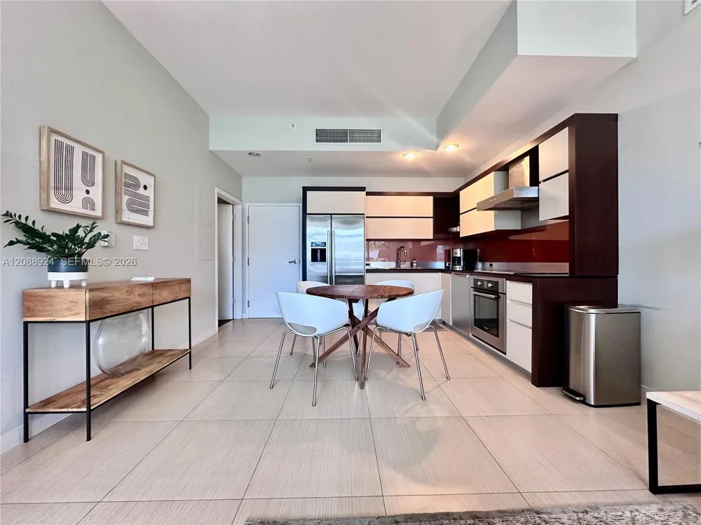 2100 Park Ave #310 Miami Beach, FL 33139