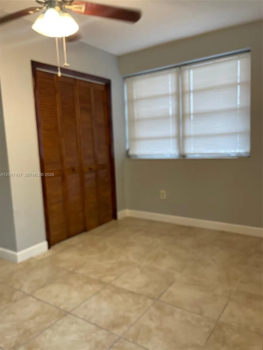 951 SW 9th St #1 Miami, FL 33130