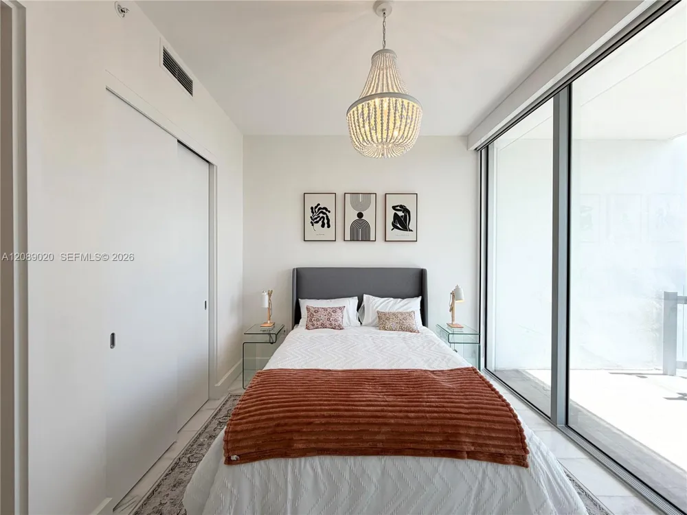 700 NE 26th Ter #2406 Miami, FL 33137